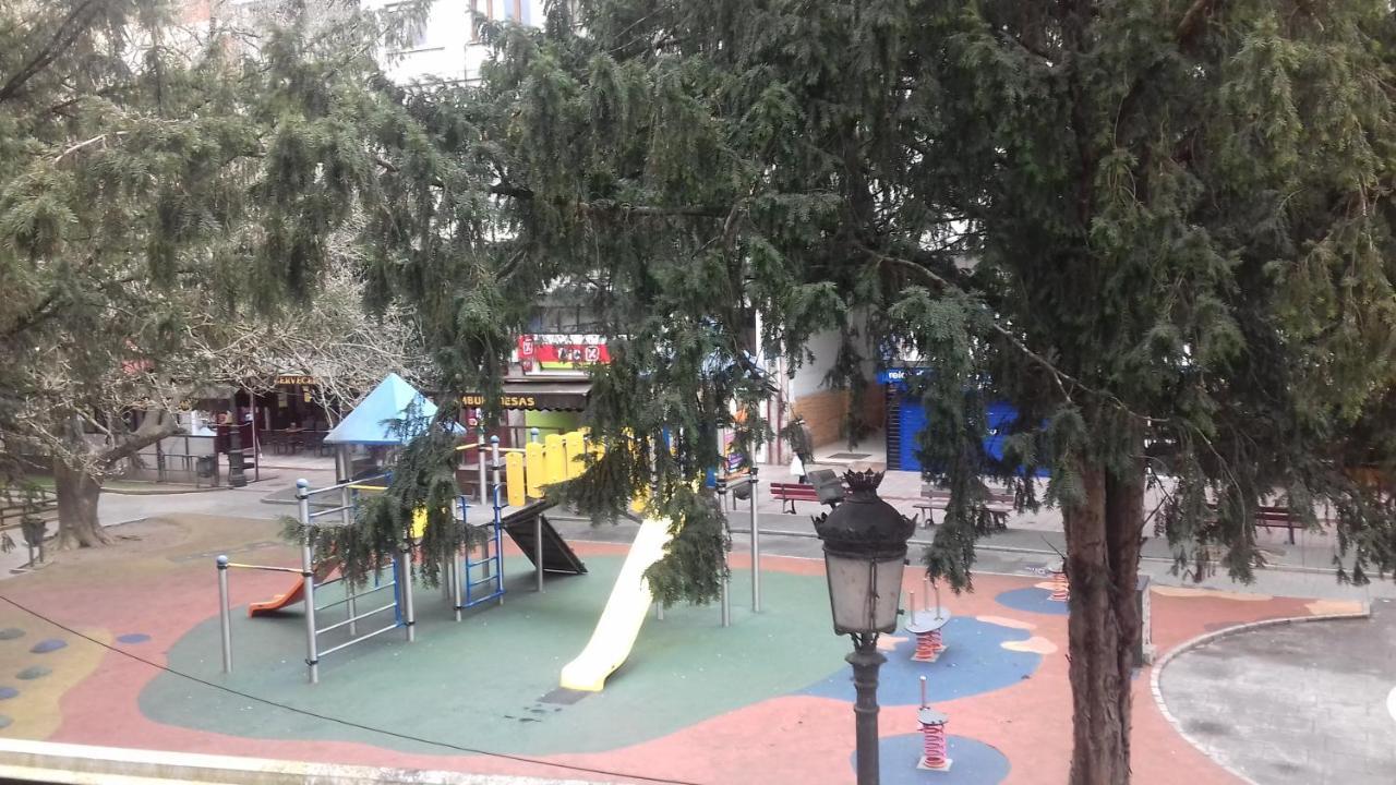 Hospedaje Torreon Onís Esterno foto